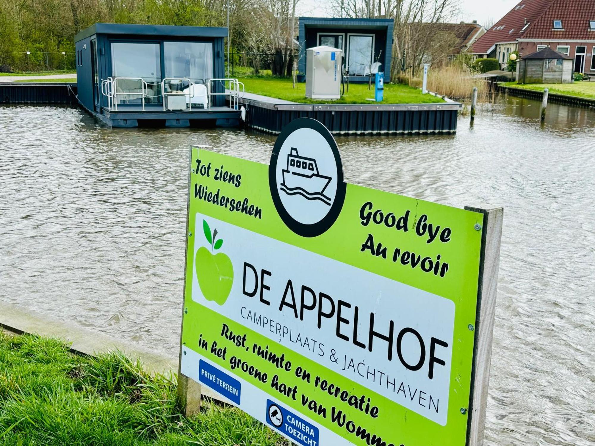 Uniek Overnachten In Een Tiny House Op De Appelhof Wommels Dış mekan fotoğraf